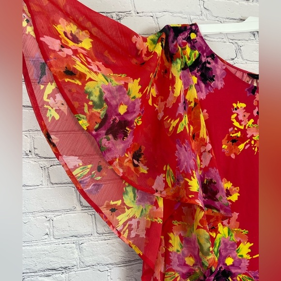 Investments Floral Flutter Sleeve Blouse size 1X - Picture 7 of 9